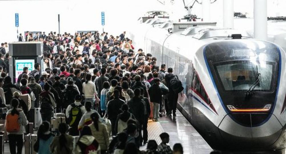 China's railway passenger flow...
