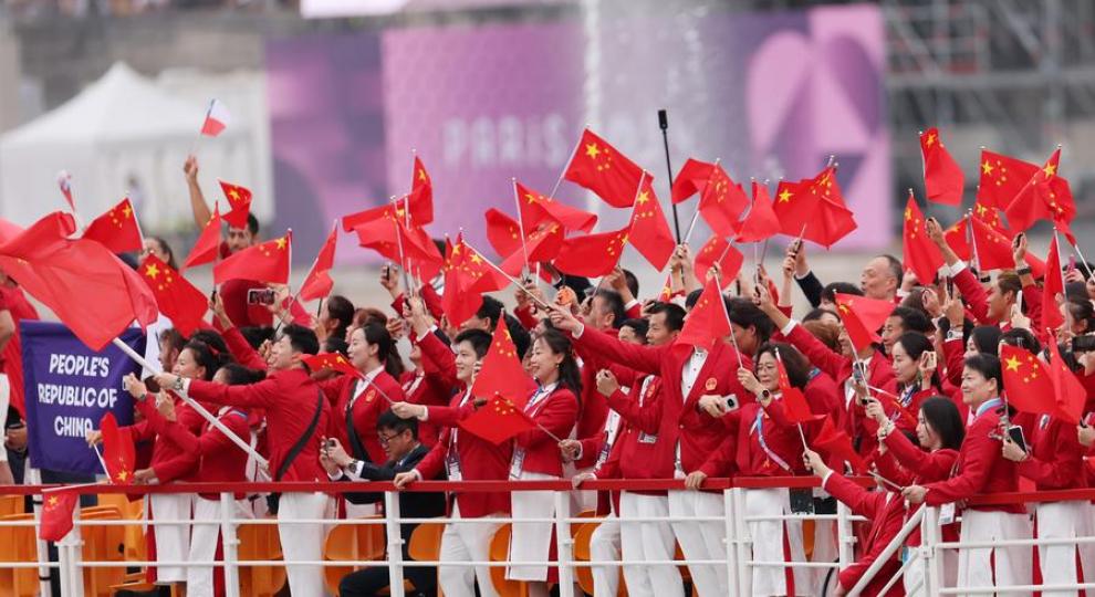 Chinese athletes continued to shine on the global stage...