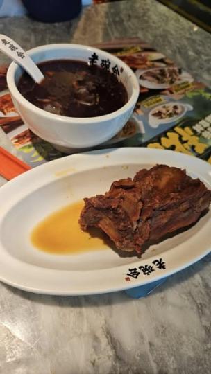 老碗会。陜西 菜......