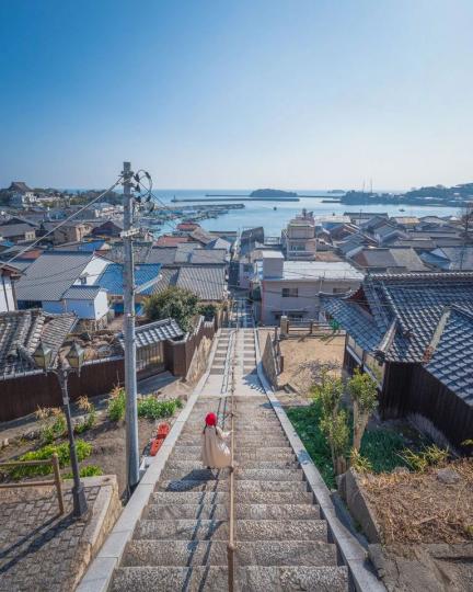 《崖上的波妞》裡海岸小鎮的原型...