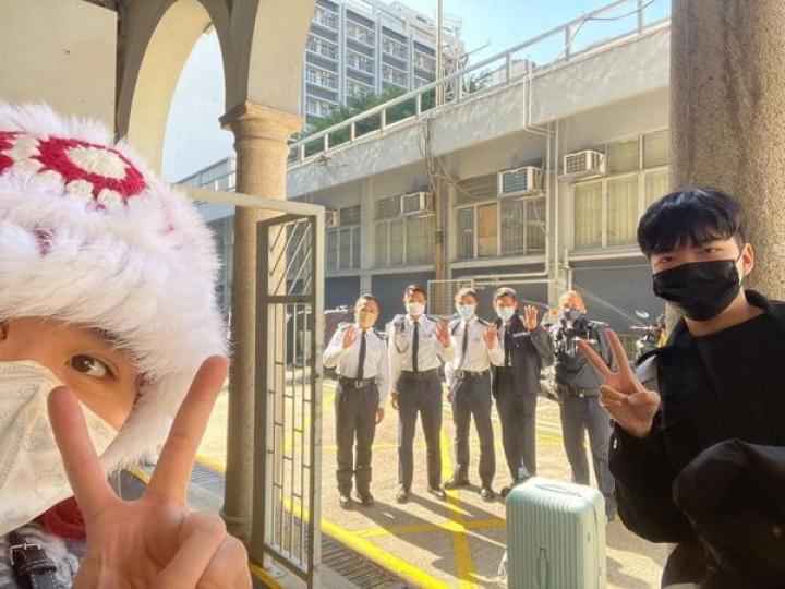 迷途羔「陽」•  幸好有你...