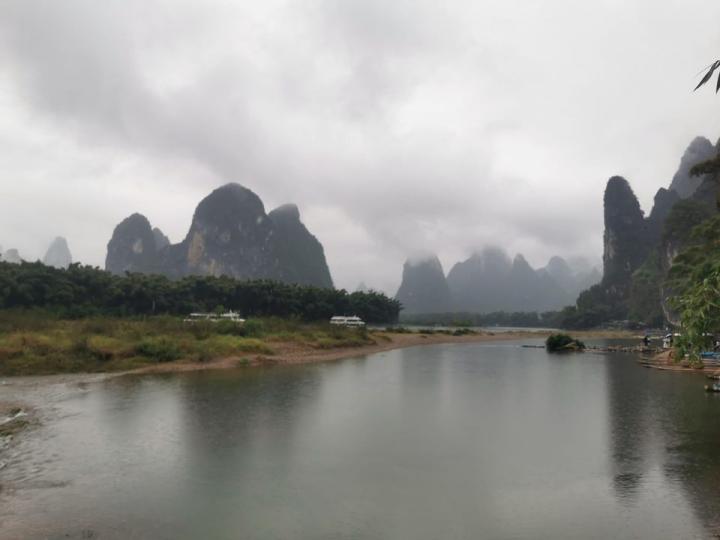桂林陽朔純玩團4天，999，美味假期...