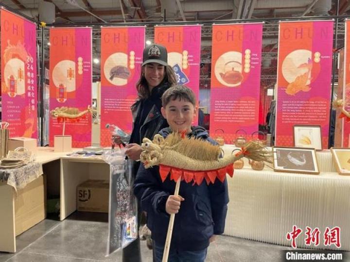杭州淳安乡土文创亮相意大利佛罗伦萨...