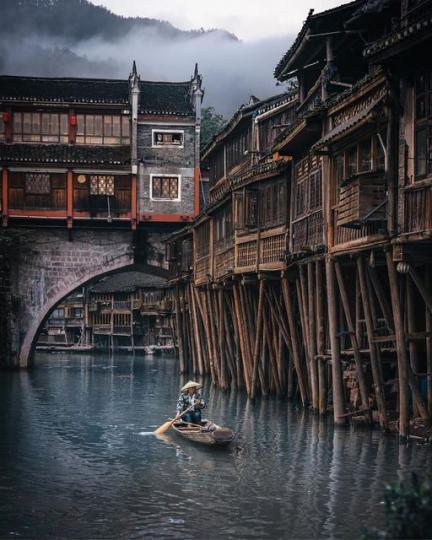 鳳凰古城 鳳凰古城......