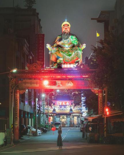 擁有超大神像、信眾廣泛的「台中南天宮」...
