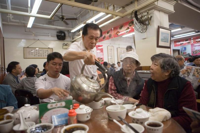 老式茶樓「蓮香樓」及「蓮香棧」不敵疫情，於8月8日正式結束營業...
