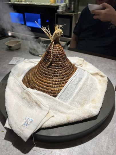 去咗金光華廣場-鮮潭蒸汽石鍋魚...