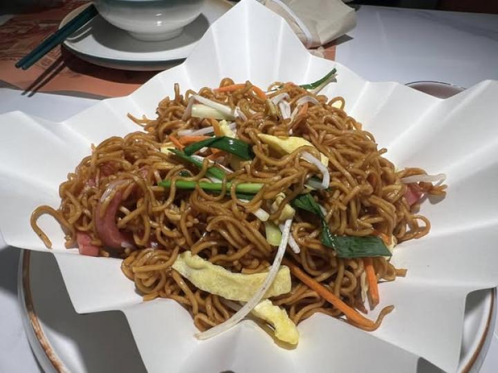 中午科學館站悦鮮點飲茶...