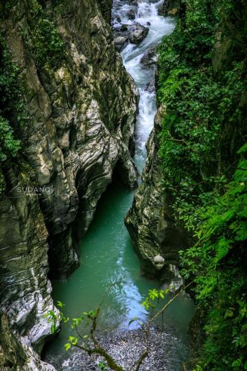 俗話說：黃山歸來不看山、九寨歸來不看水、地心歸來不看谷地...