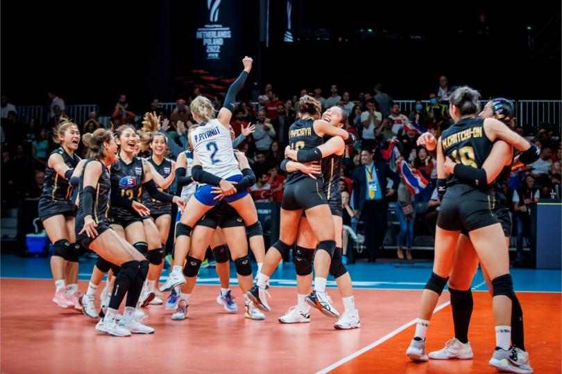 THAILAND  
🇹🇭: If a picture paints a thousand words......