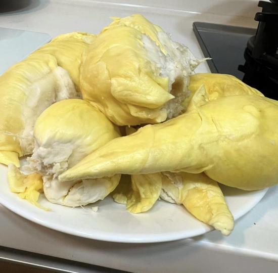 特價金枕頭  129.9蚊找數...