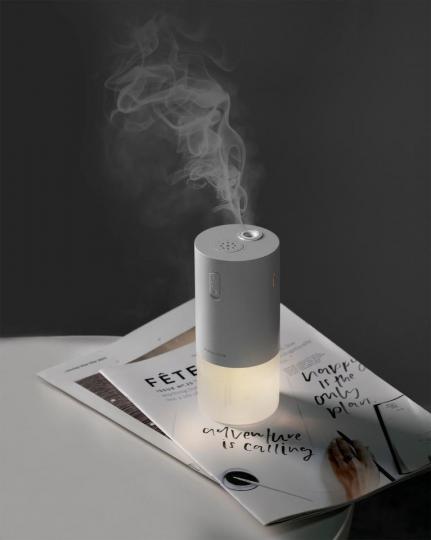 Momax FEEL mini 便攜式空氣加濕香薰燈...
