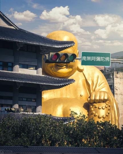 三顆眼的釋迦牟尼好嘻哈...