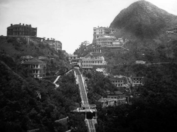 可能係1900年山頂......