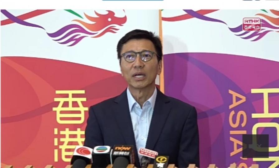 新任體育專員黃德森履新　
冀過往經驗幫助面對工作挑戰...