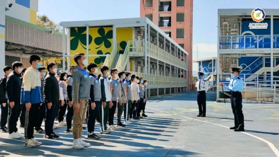 少年警訊領袖訓練營 • 聖誕快樂...