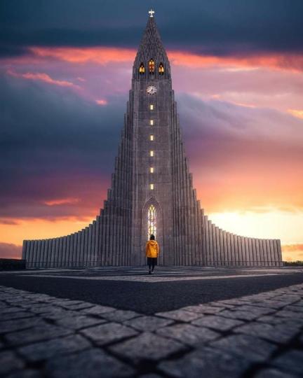 125670