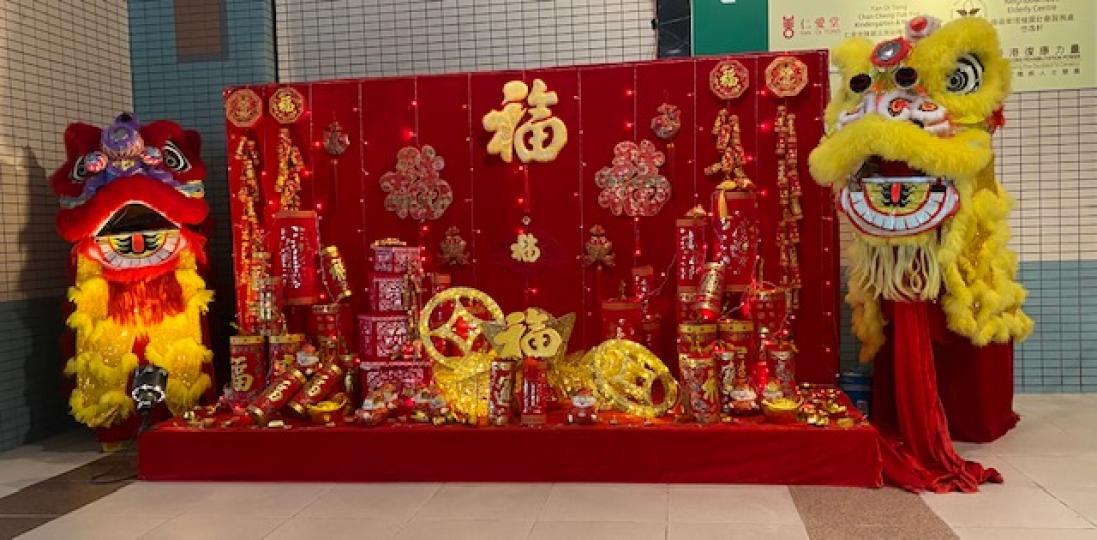 柯士甸站

柯士甸站和九龍站相隔不遠，新年氣氛處處可見。...