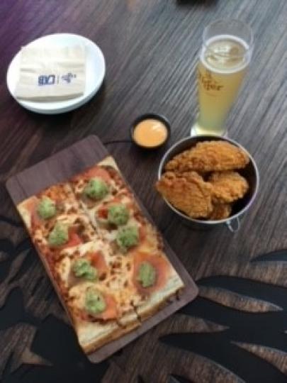 老虎啤酒
星加坡老虎啤酒配小食，解暑又美味。...