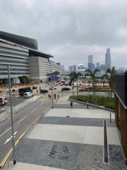 香港會議展覽中心

香港會議展覽中心是香港的主要大型會議及展覽場地，位於香港島灣仔北填海區，是香港最著名的地標之一。...