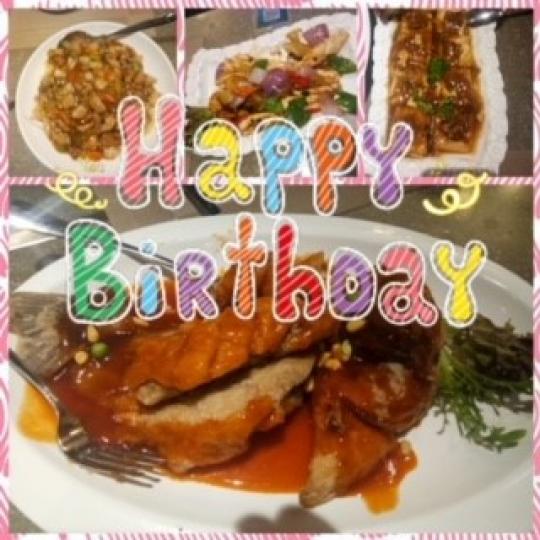 主僕一家親
昨天是兒子菲傭生日，他們一家三口為工人姐姐慶生。...