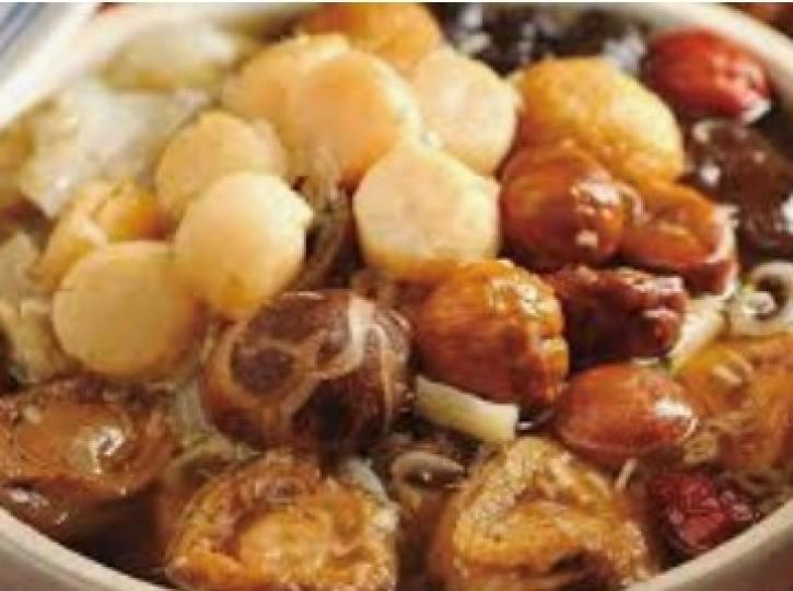 佛跳牆
佛跳牆是閩菜中的一道菜餚，又稱福壽全、壇燒八寶，民間傳說此菜源自於清朝光緒年間，距今已有百餘年歷史，曾經是中國歷史名菜。...