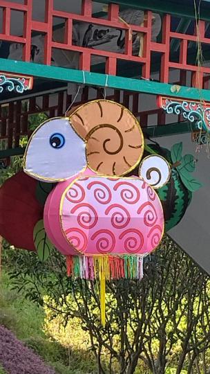 花燈
黃大仙祠內的花燈。...