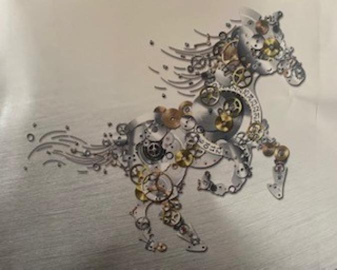 廣告設計
我很欣賞這手表的廣告宣傳，很有動感和力量，設計師應記一功。...