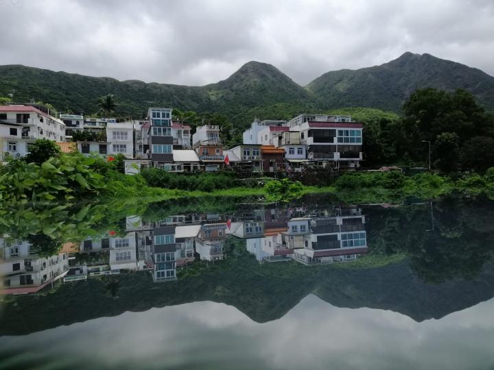天空之鏡
一班拍友個個挑戰自己，誓要成功拍下天空之鏡。...