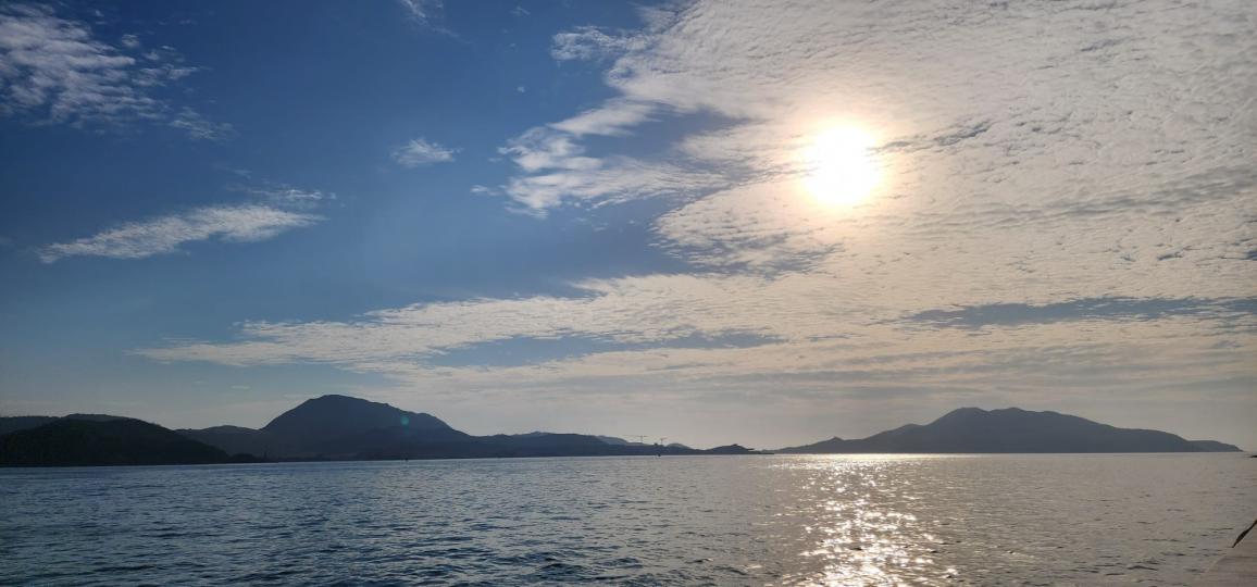美麗的早晨

細心欣賞晨曦令人心平氣和，充滿活力和正能量。...