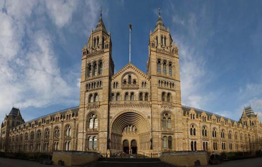 英國自然歷史博物館
在英國倫敦南肯辛頓的克倫威爾路（Cromwell Road），有一座維多利亞時期的哥德式建築，它就是享譽世界的英國自然歷史博物館，每年吸引不少遊客。...