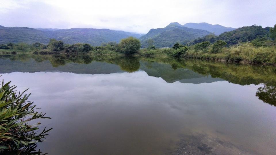 美麗的鄉郊

南涌是一寧靜美麗的鄉郊，是拍友喜歡取景的好地方。...