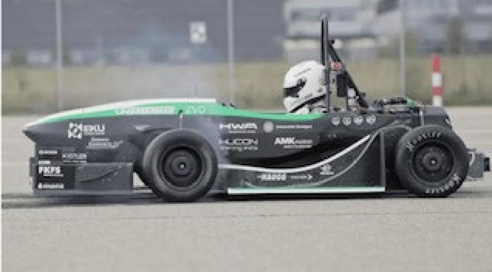 電動車
電動車 0-100 km/h 加速只需 1.461 秒，德國大學生打破健力士世界紀錄。...