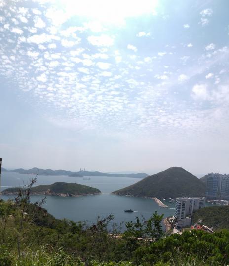 行山樂

我很享受天朗氣清去行山，沿途欣賞風景之餘，還可練習用手機拍攝。...