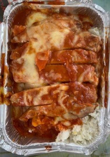 焗豬扒飯
疫症期間我家附近良心小店和街坊市民共渡難關,一客焗豬扒飯二十元,十分抵食。但因市面經濟差,被迫今天結業!... 焗豬扒飯
疫症期間我家附近良心小店和街坊市民共渡難關,一客焗豬扒飯二十元,十分抵食。但因市面經濟差,被迫今天結業!...