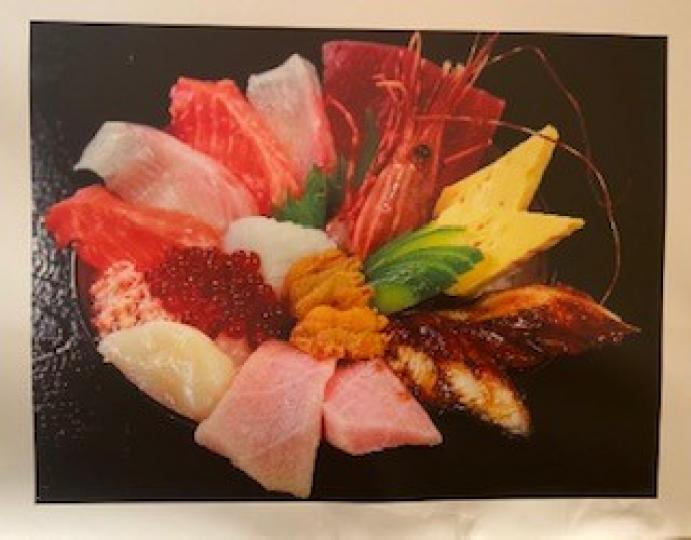 魚生
日本人喜歡吃魚生，魚營養豐富，吃時沾芥末和醬油，十分鮮味。...