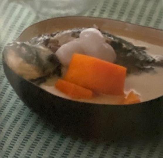 海底椰木瓜鯽魚湯
想飲健脾益氣,潤肺養顏的可用食材海底椰、木瓜、鯽魚、瘦肉、南北杏、陳皮、薑和蜜棗煲這靚湯。... 海底椰木瓜鯽魚湯
想飲健脾益氣,潤肺養顏的可用食材海底椰、木瓜、鯽魚、瘦肉、南北杏、陳皮、薑和蜜棗煲這靚湯。...