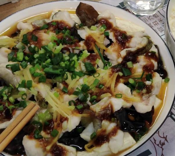 豉汁蒸魚

新鮮淡水魚用豉汁蒸非常惹味好吃。...