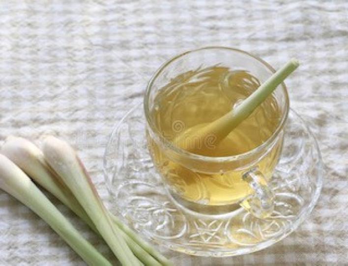 檸檬香茅茶
檸檬香茅擁有抗發炎的功效，是很好的止痛藥。 可以每天喝一杯檸檬香茅來舒緩痛風、關節炎、風濕痛和其他種類的肌肉或關節疼痛。 檸檬香茅具有抗動脈粥樣硬化和抗膽固醇的作用，能降低腸道中的膽固醇。...