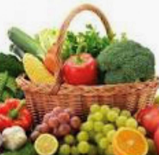 水果可以代替蔬菜嗎？

許多研究都證實多吃蔬果可減低罹患多種疾病的風險，不過有不少人認為水果和蔬菜都能提供纖維、維生素等，營養價值應該相差無幾，自然就會將這兩類食物互相代替。其實蔬菜與水果主要提供的營...