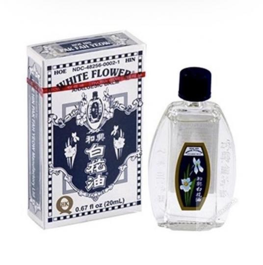 白花油
白花油是上一輩長者居家必備的藥油。主要成份包括桉葉油、薰衣草油，及薄荷腦，含天然成份。白花油可解除因傷風或感冒引起之鼻塞、減輕頭暈頭痛、暫時舒緩肌肉疼痛、舟車暈浪、具有消炎殺菌作用、對蚊蟲咬傷...