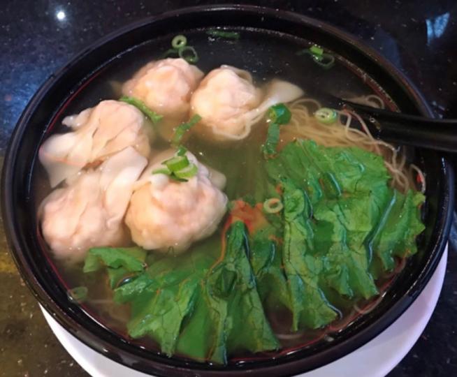雲呑麵
我對雲吞麵百吃不厭！...