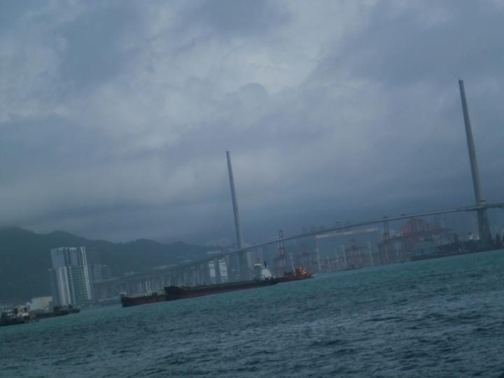 坐船觀海上,,又一景象!...