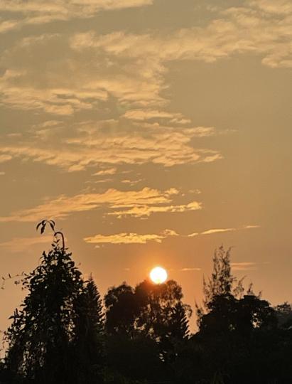 早安！得閒影吓日出日落🌄雲彩欣賞...