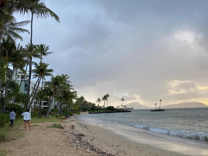 Kahala Beach
每當想起到海灘玩耍，我好懷念每次到訪夏威夷我必到的Kahala Beach海灘。...