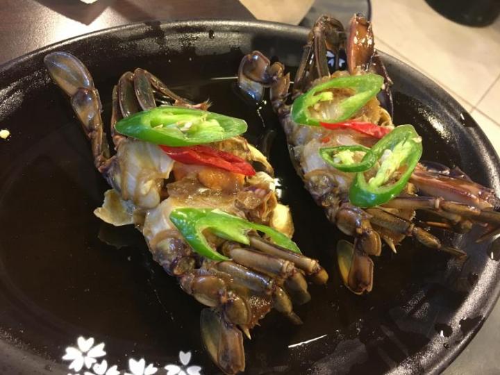 辣椒蟹
星加坡有著名的胡椒蟹，韓國則有辣椒蟹，兩款我都喜歡!...
