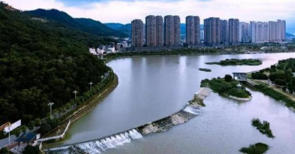 世界灌溉工程遺產
12月8日晚，國際灌排委員會第71屆執行理事會公佈了2020年世界灌溉工程遺產名錄，中國申報的四項水利工程全部成功入選。此次入選的四項中國水利工程分別是福建省福清天寶陂、陝西省龍首渠...