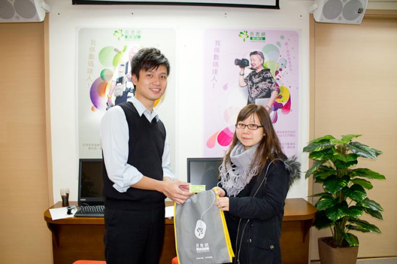 19th_prize1.jpg 19th_prize1.jpg