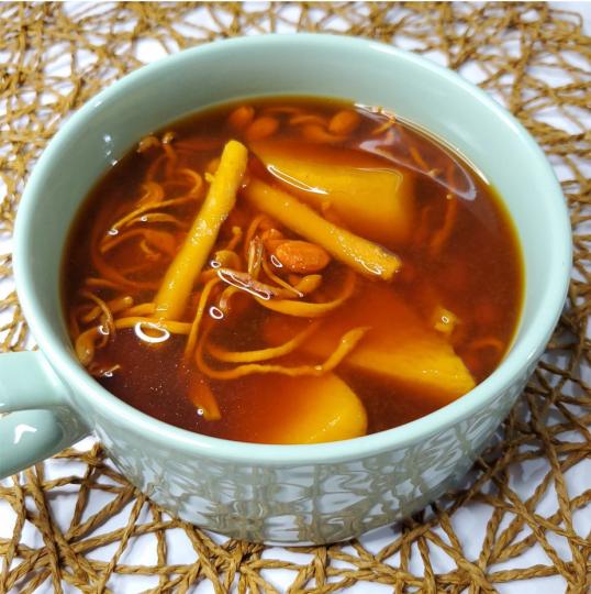 「名廚Denice Wai 廚房」簡易快煮 - 「淮山沙參蟲草花素湯 」食諎分享 「名廚Denice Wai 廚房」簡易快煮 - 「淮山沙參蟲草花素湯 」食諎分享