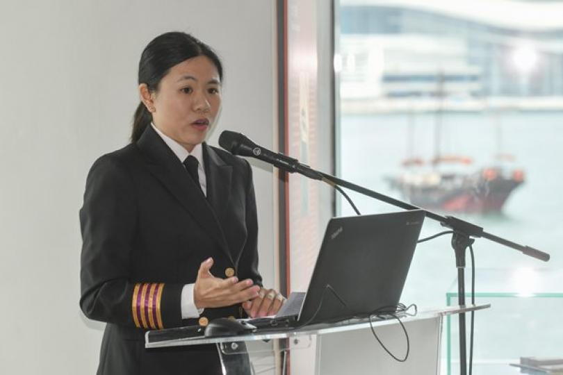首名女性考獲遠洋船輪機長資格 首名女性考獲遠洋船輪機長資格